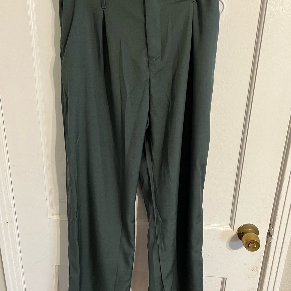 SHEIN Women's Dark Green Trousers